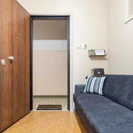 Billy's Ano Patisia, Apartment Athens